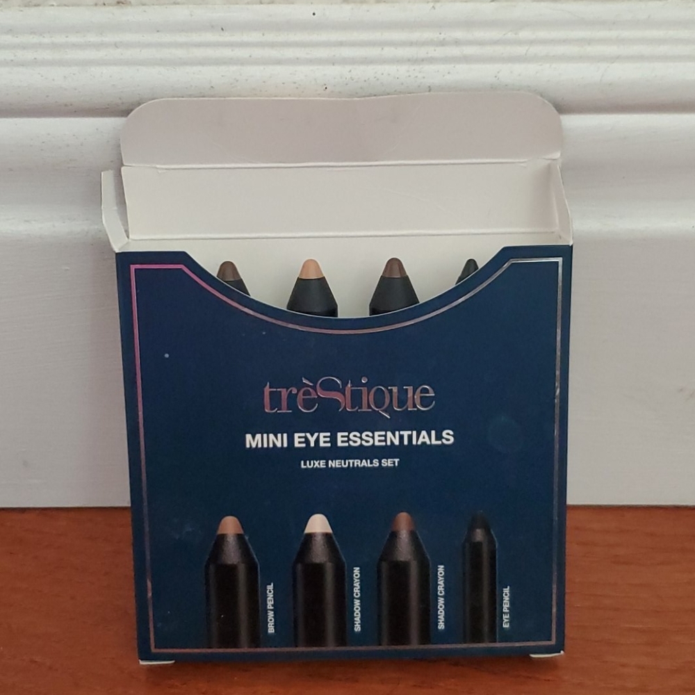 Eye makeup set